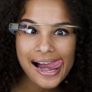 谷歌眼镜遭遇疯狂吐糟 或难称“划时代产品”